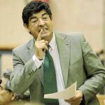 Valderas interrogó al presidente sobre el proyecto de la caja única