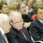 Montilla receta diálogo y no referendos para superar la «indignación» con el TC se supere con diálogo y no