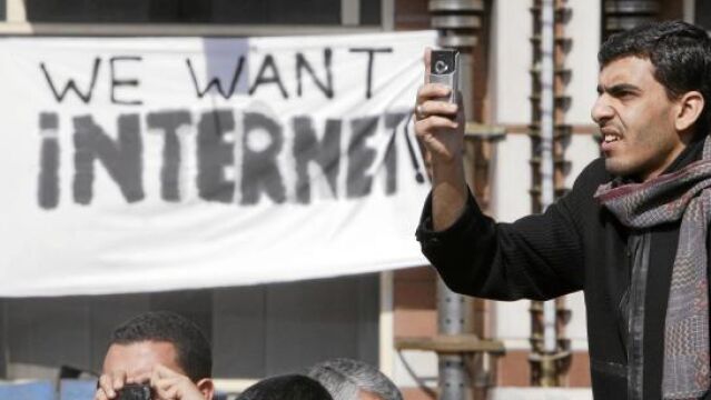 Internet se ha convertido para los egipcios en un arma muy potente contra el régimen de Mubarak