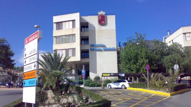 El herido, del que se desconocen datos, está ingresado en el Hospital General Universitario Rafael Méndez por ambulancia no asistencial