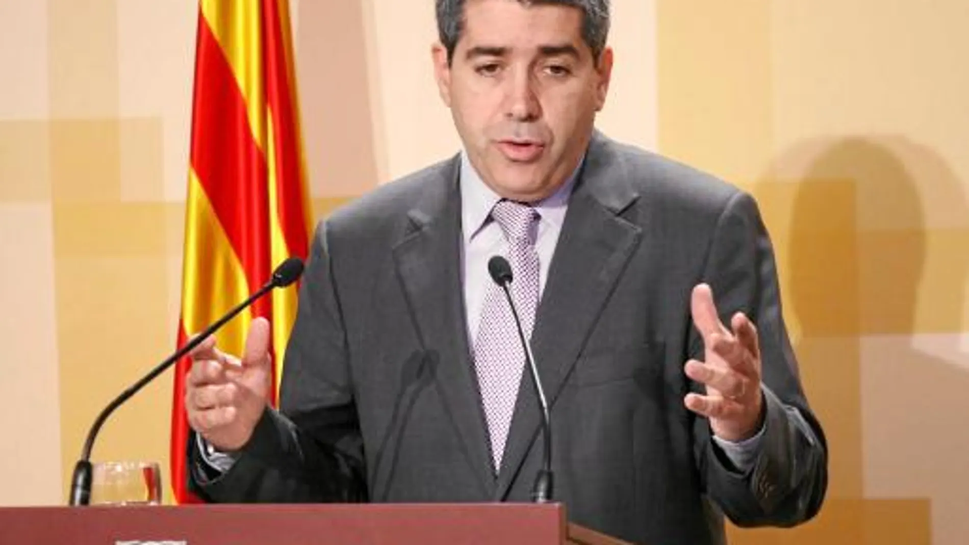 El portavoz del Govern, Francesc Homs, cree que el PSC actuará como «un partido de gobierno»