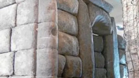 Ópera estrena «estación-museo» en dos semanas