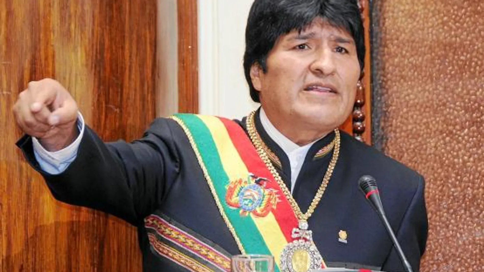 NUEVA YORK- Cuando el presidente de Bolivia, Evo Morales, sacó de su bolsillo una hoja de coca durante su discurso en Naciones Unidas en 2006, pocas delegaciones del resto de países presentes en aquella Asamblea General le tomaron en serio. Entonces, Mor