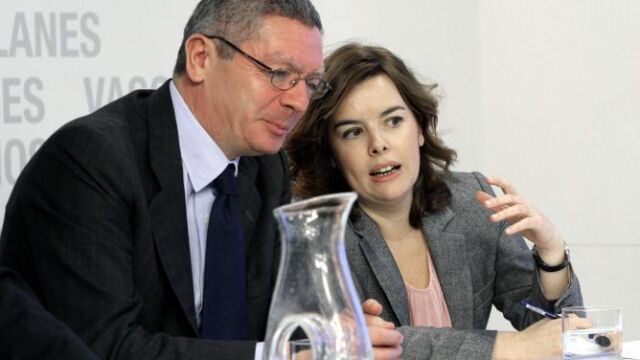 Justicia aboga por matrimonios y divorcios ante notario