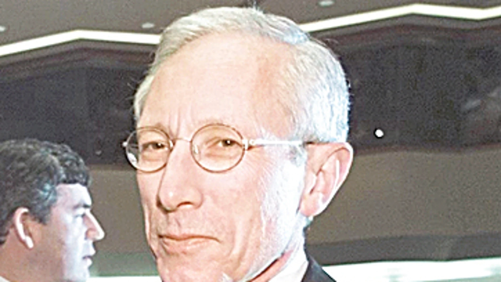 Stanley Fisher compite con Christine Lagarde y Agustín Carstens