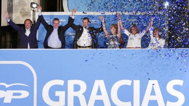 El balcón de Génova, la imagen de la victoria popular el pasado 22-M