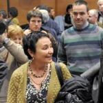 RUFI ETXEBERRIA En 1980 ingresa en el comando «Txirrita» de ETA. Miembro de la mesa de HB. Procesado, junto con Otegi, por la presunta finaciación de ETA a través de las «herriko tabernas».