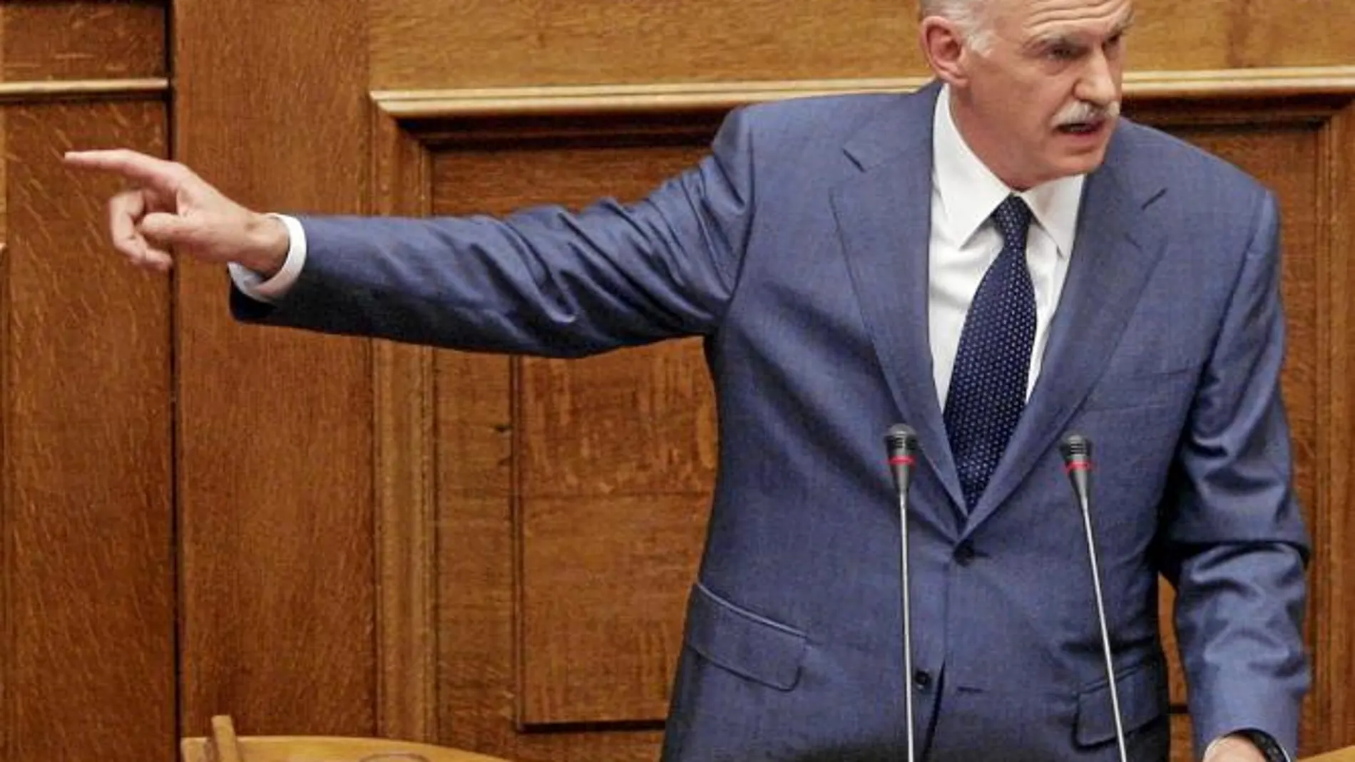 Yorgos Papandreu, ayer en el Parlamento griego
