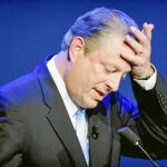 Una masajista acusa al ex vicepresidente Al Gore de acosarla en 2006