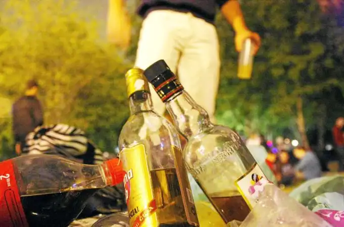 El alcohol se mantiene como principal droga de consumo, cae la heroína y preocupa el uso del cannabis entre los más jóvenes 