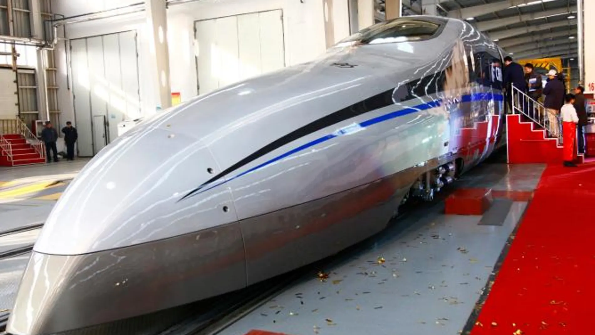 El «tren bala» chino puede alcanzar velocidades superiores a 500 km/h