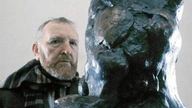 Pablo Serrano es uno de los artistas españoles más internacionales. Representó a España en la Bienal de Venecia de 1962