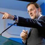 Rajoy llega con la autoridad del histórico resultado del 22-M