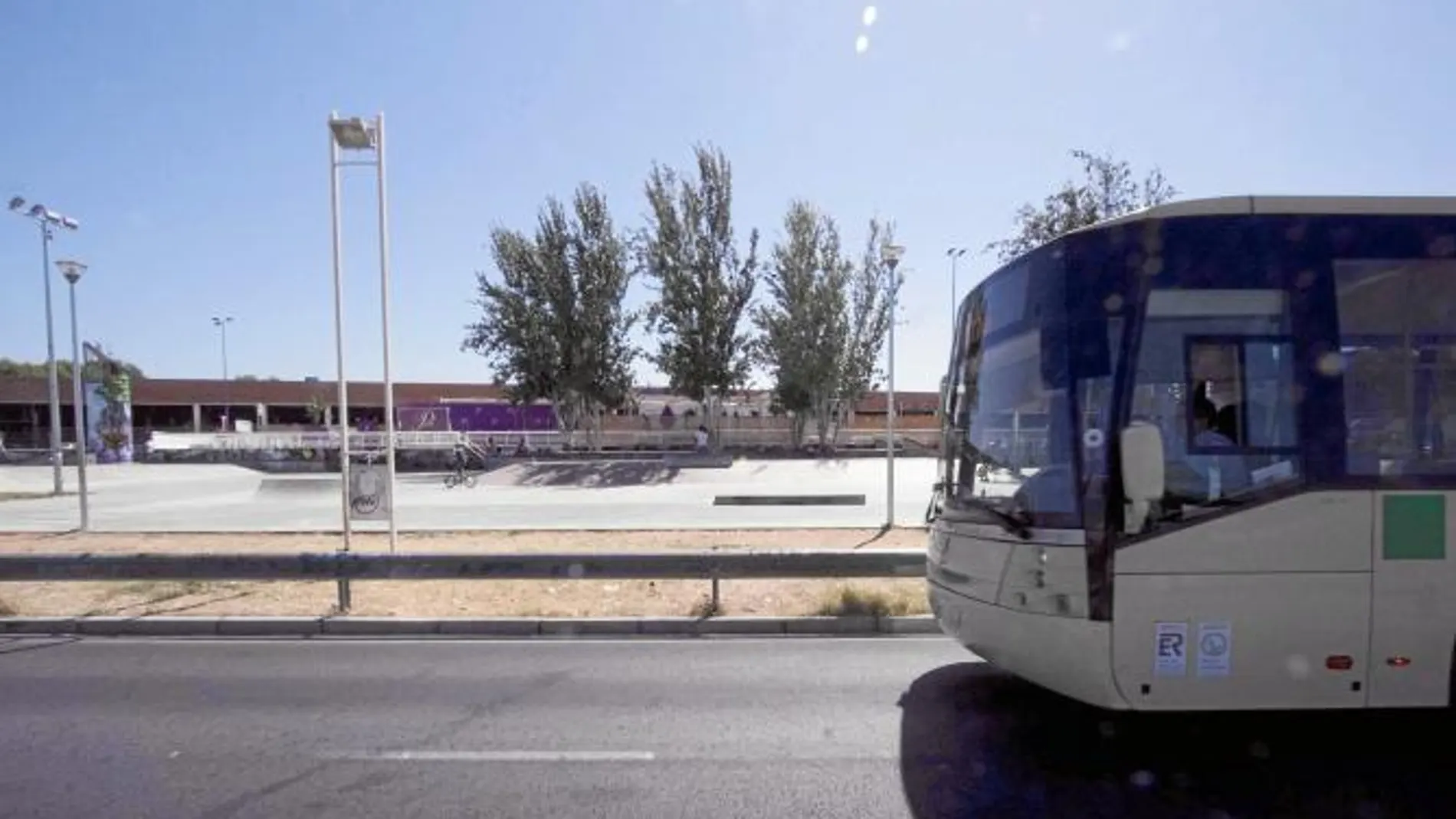 Los alrededores del parque de patinaje no tardarán en ser vallados; la zona ha estado «abandonada durante años» por el anterior Gobierno