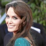 Angelina Jolie en la imagen), Eva Longoria y Nicole Kidman lucieron estas extensiones en la reciente gala de los Globos de Oro