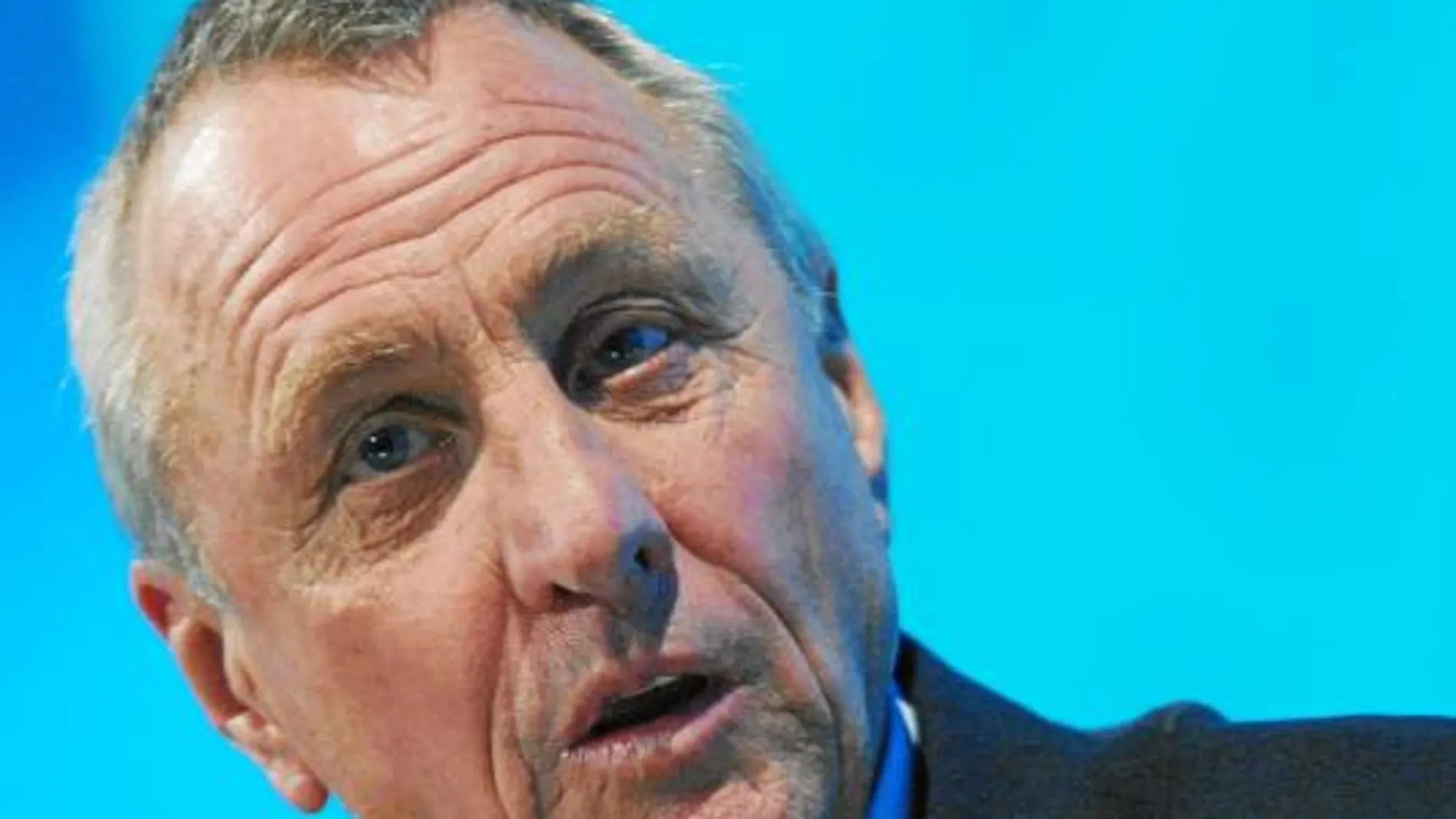 Cruyff: «Me gusta más España porque juega mejor»