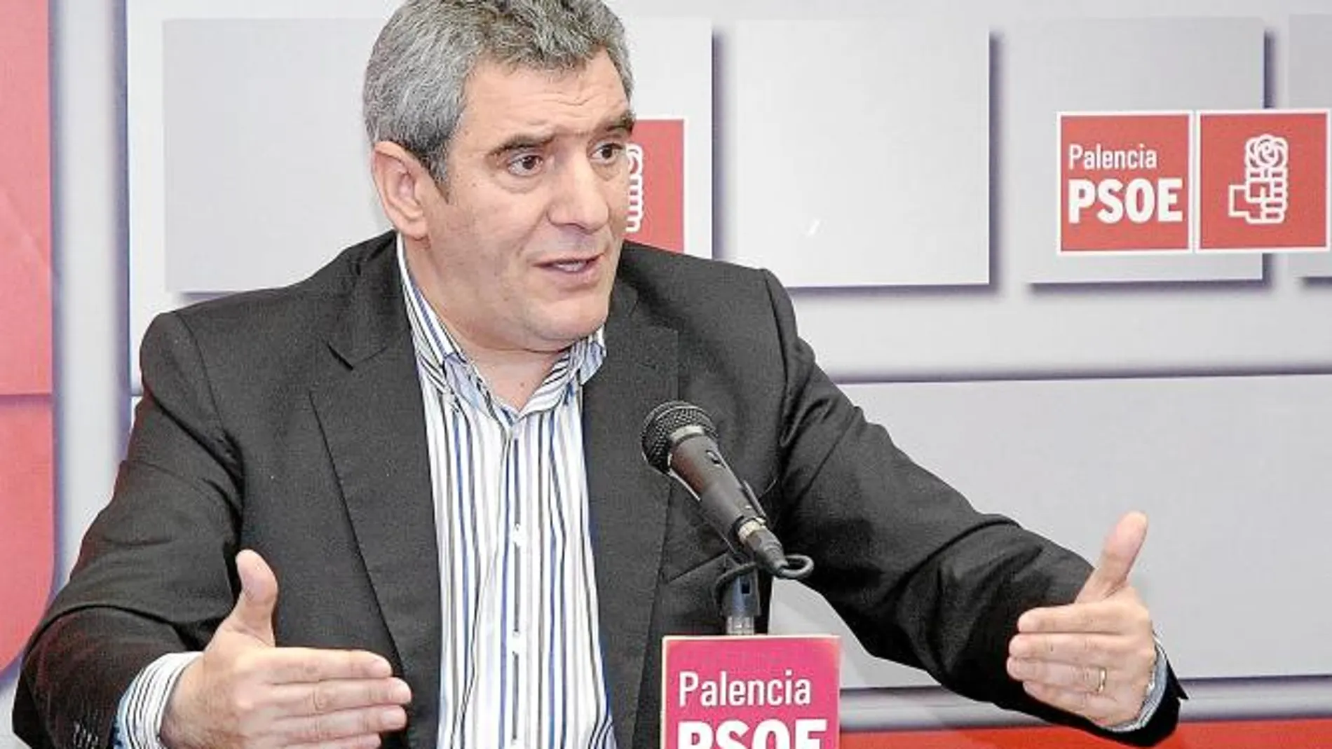 Julio Villarrubia da un paso al frente para ser el líder regional de los socialistas