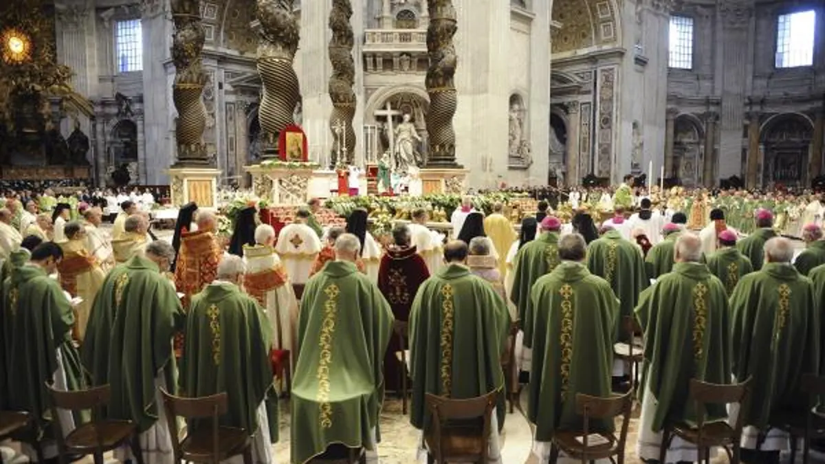 La Iglesia española propone revisar la elección de obispos y que la mujer asuma puestos a nivel pastoral y ministerial 