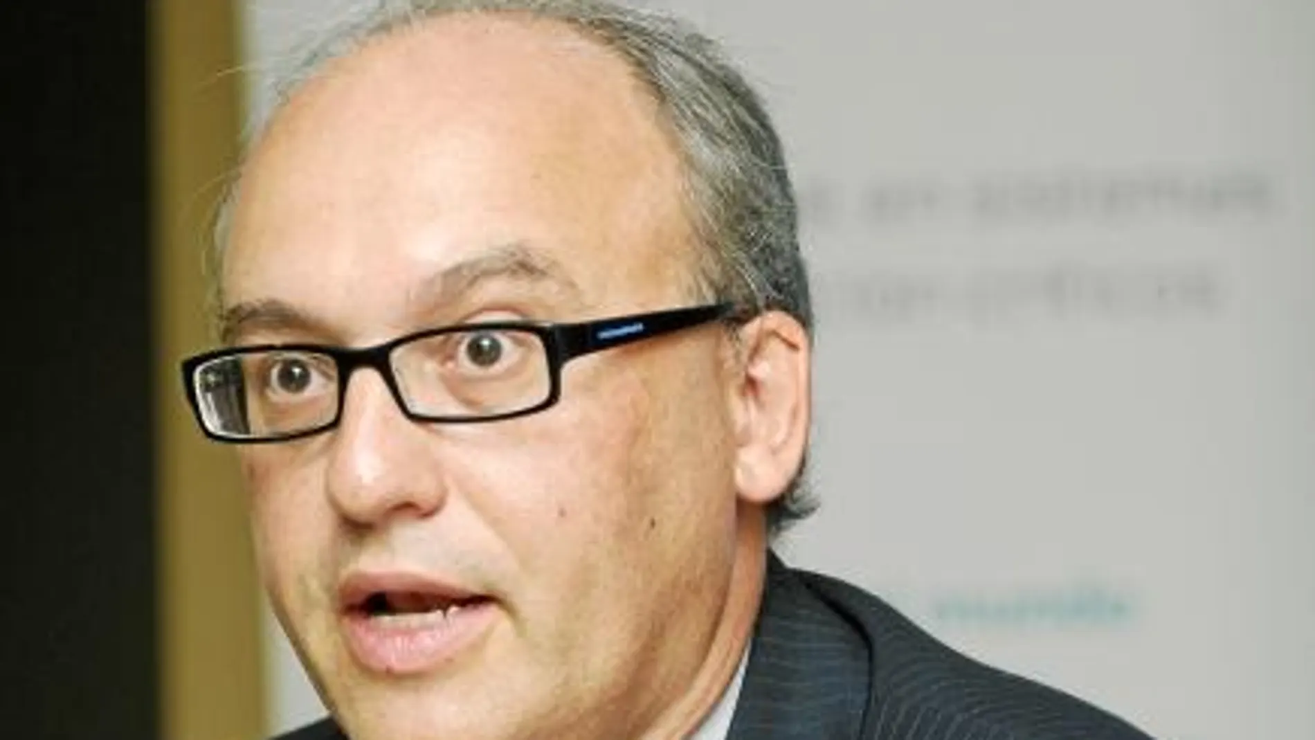 «La financiación público-privada es la única solución a falta de presupuesto»
