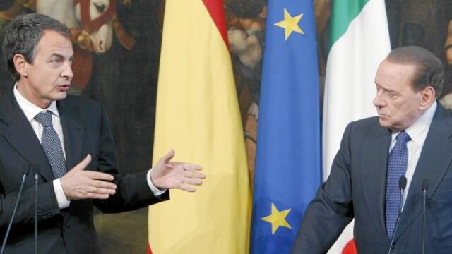 Zapatero y el primer ministro Silvio Berlusconi, en una imagen de archivo