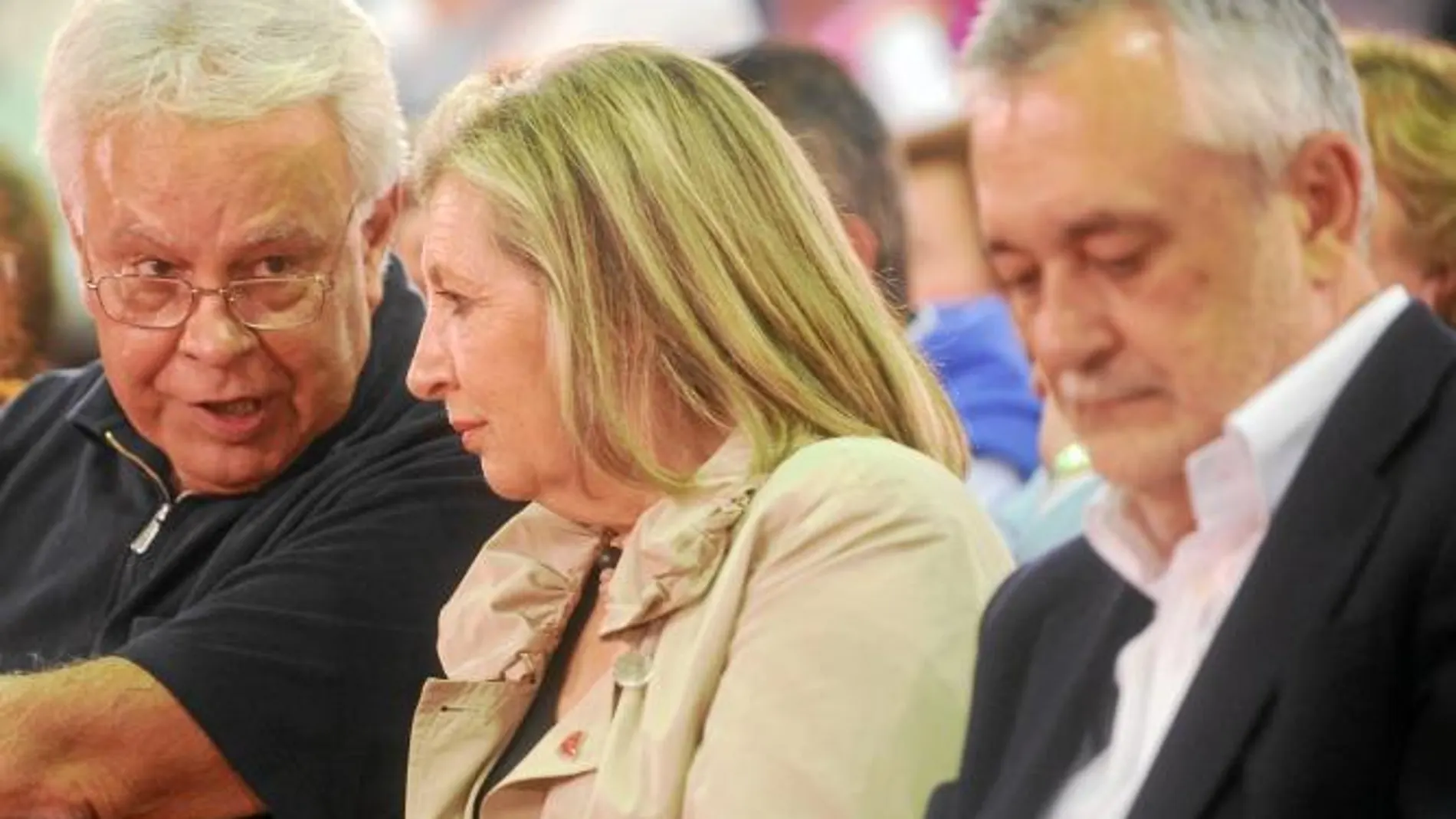 González mete en el cierre los ERE y los fantasmas del pasado