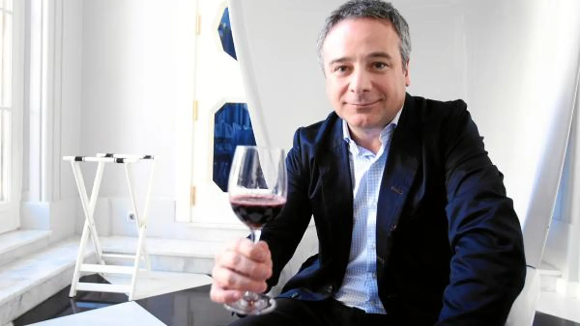 Quim Vila, propietario de Vila Viniteca y organizador del certamen, en el Casino de Madrid