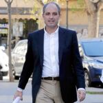 El presidente Camps, a su llegada al Comité