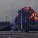 El primer ataque de un avión francés destruye un vehículo militar libio