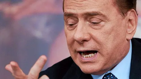 «Il Cavaliere» vive uno de sus peores momentos en política tras sufrir dos derrotas consecutivas en las urnas durante el último mes