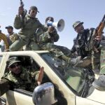 Recrudecimiento de los combates cerca de Trípoli y en varias ciudades más