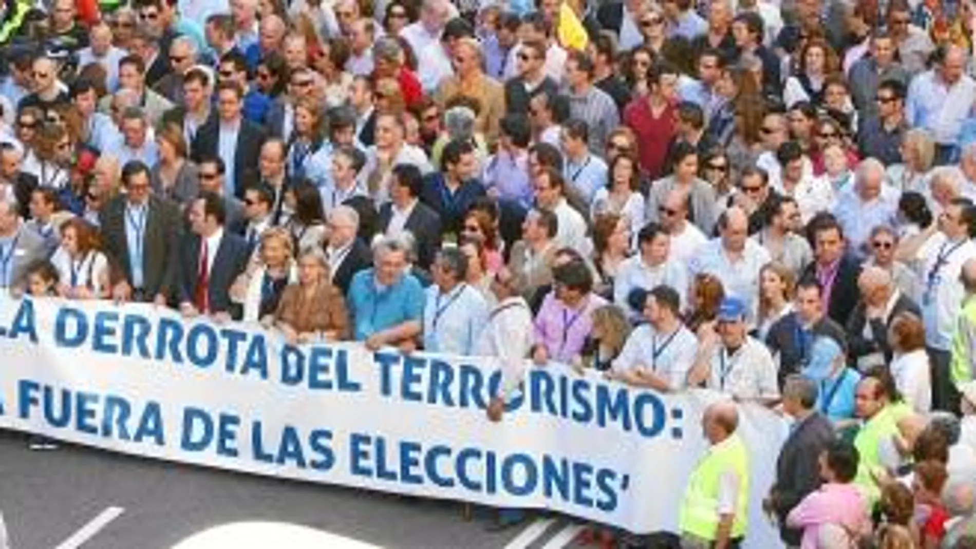Las víctimas salieron el sábado a la calle para pedir que ETA no esté en las elecciones