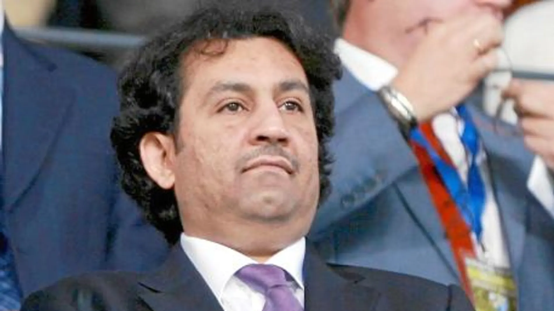 Al Thani, en el palco de La Rosaleda