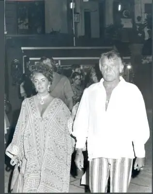 Richard Burton y Liz Taylor