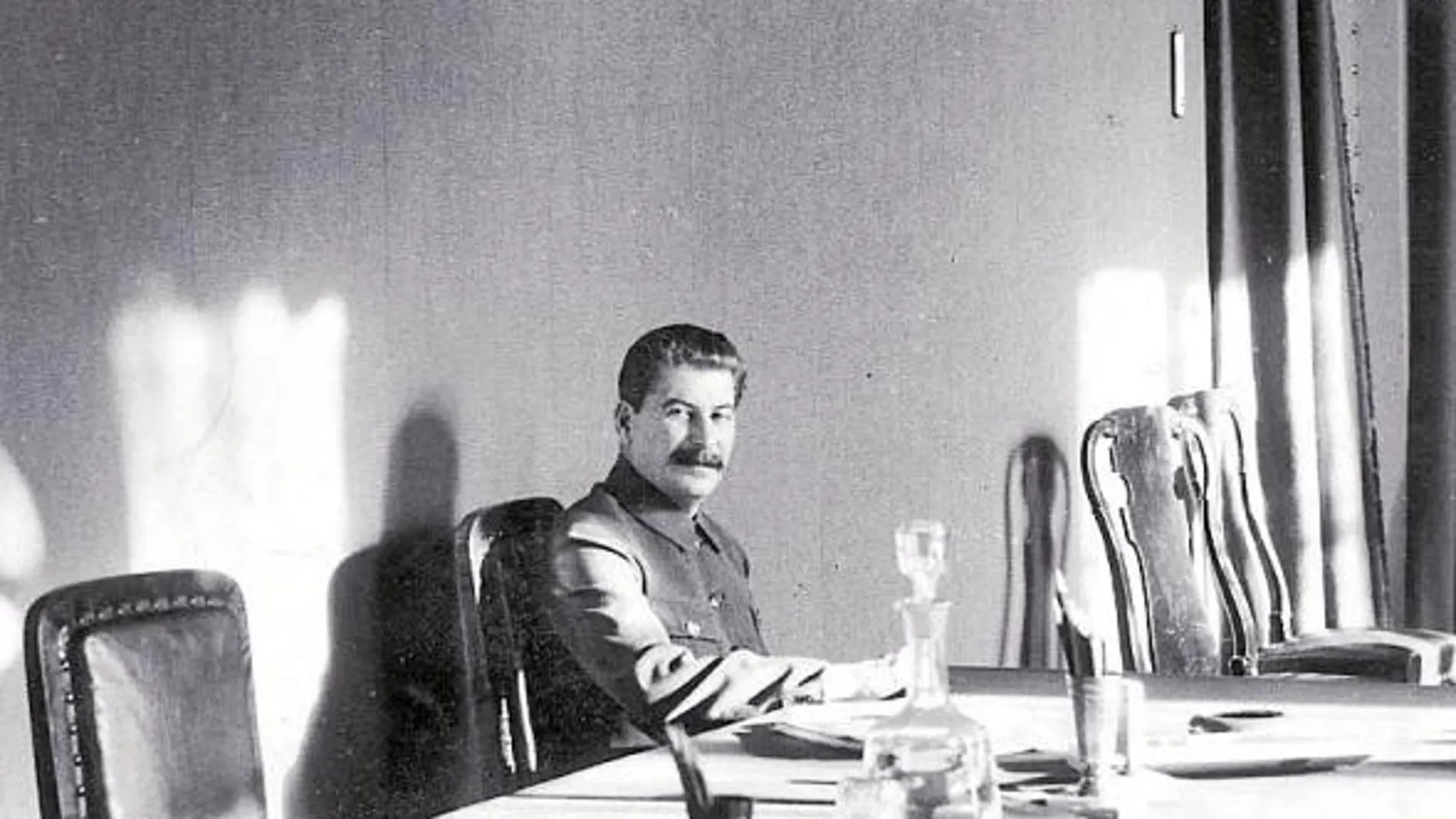 En su despacho. Stalin en una imagen tomada en abril de 1932