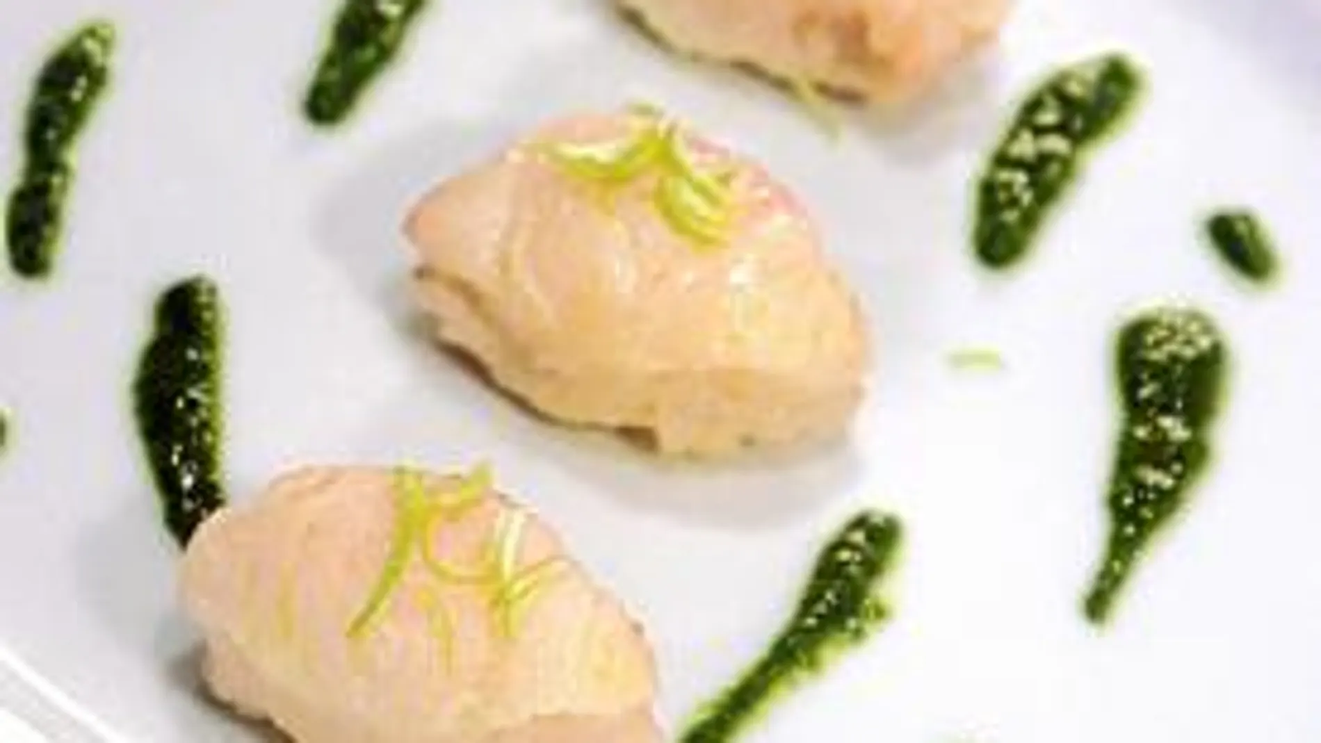 Operación biKini: Crema fría de pepino y medallones de bacalao