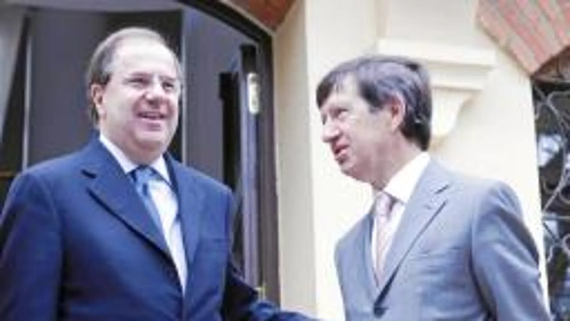 Herrera y Lage, en un encuentro celebrado en el Colegio de La Asunción