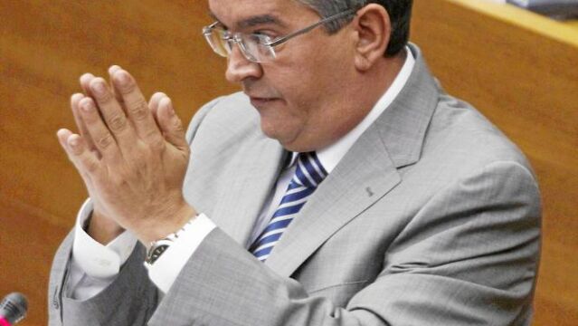 José Manuel Vela, ayer durante su intervención en Les Corts