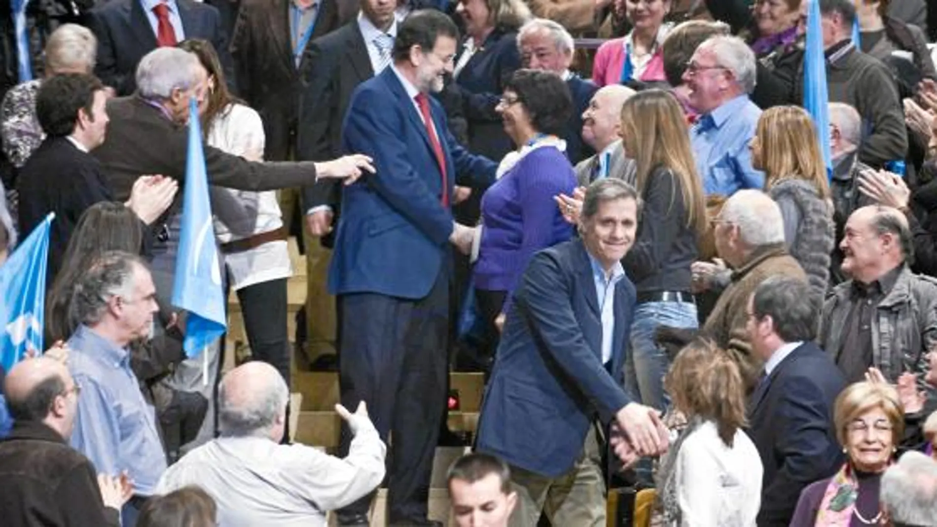 Rajoy confía en que el PP seguirá al alza el 22-M y gobernará Barcelona