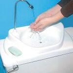 Llega el inodoro lavamanos para ahorrar agua