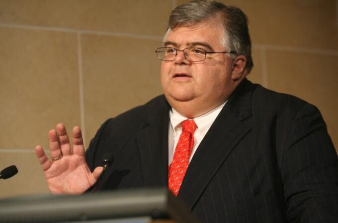 Lagarde y Carstens, únicos candidatos en la carrera para dirigir el FMI