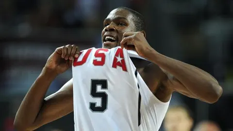 Durant lidera a Estados Unidos hasta la final (89-74)