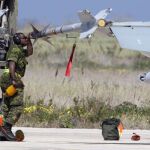 Un caza francés derriba un avión libio que violaba la zona de exclusión aérea