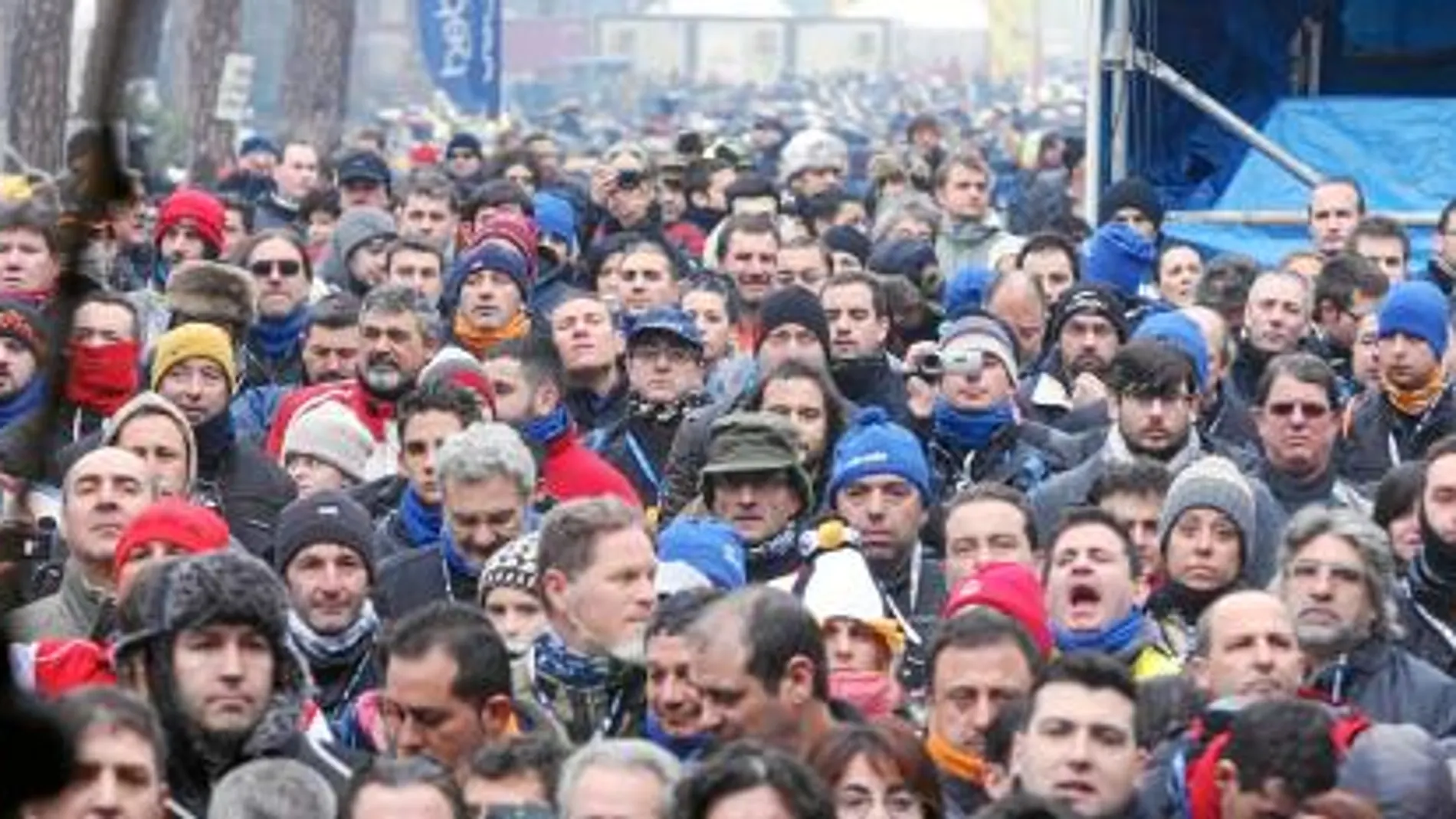 Pingüinos bate récords con más de 26700 moteros