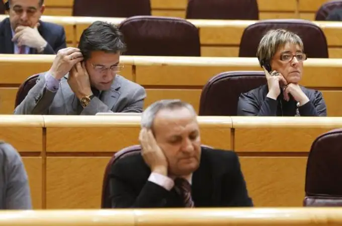 Los intérpretes del Senado cobran 515 euros al día y pedirán un aumento