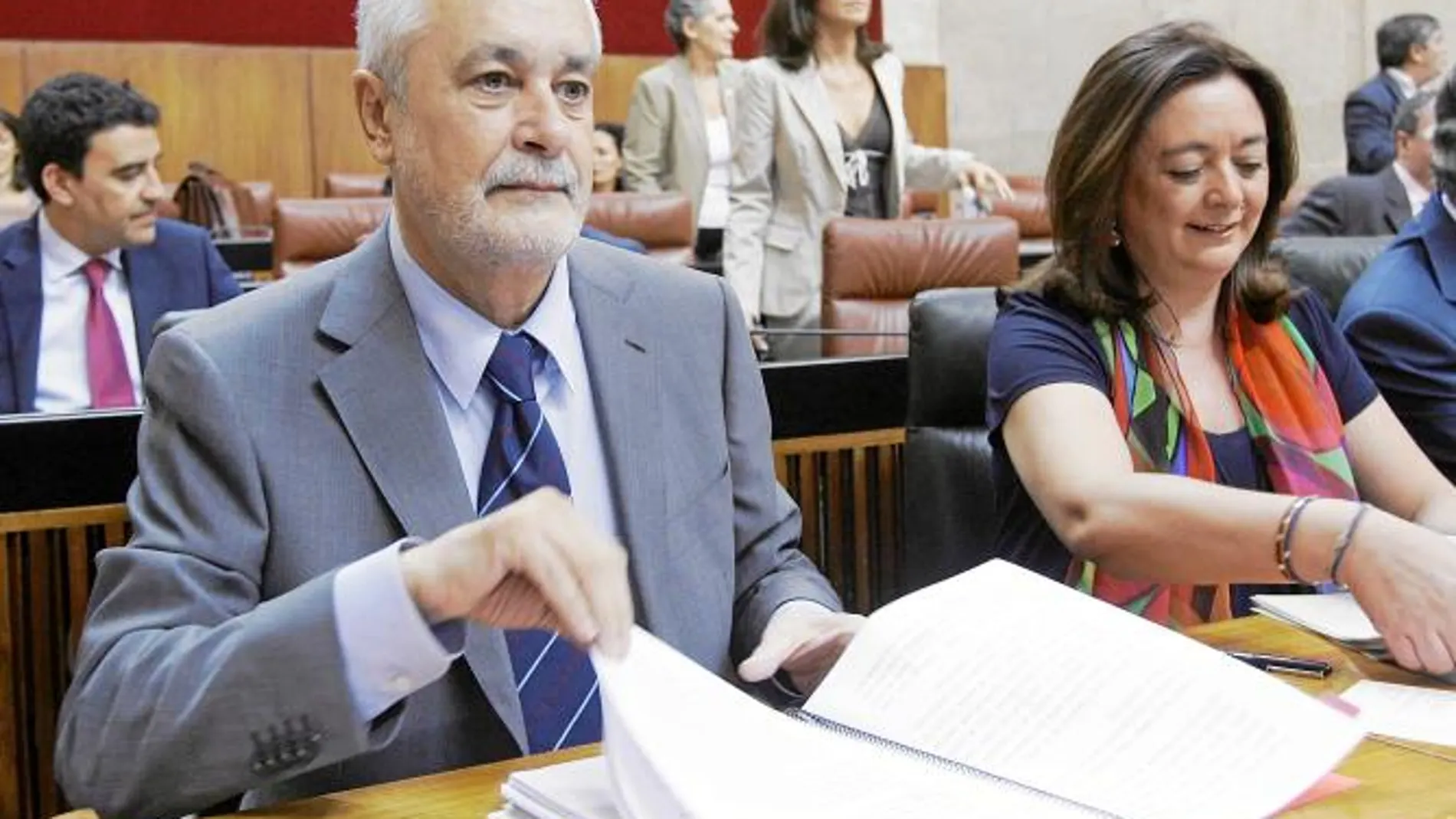 El presidente de la Junta de Andalucía, José Antonio Griñán, en un reciente Pleno del Parlamento