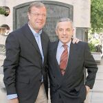 El consejero de Fomento, Antonio Silván, junto al alcalde de León, Emilio Gutiérrez