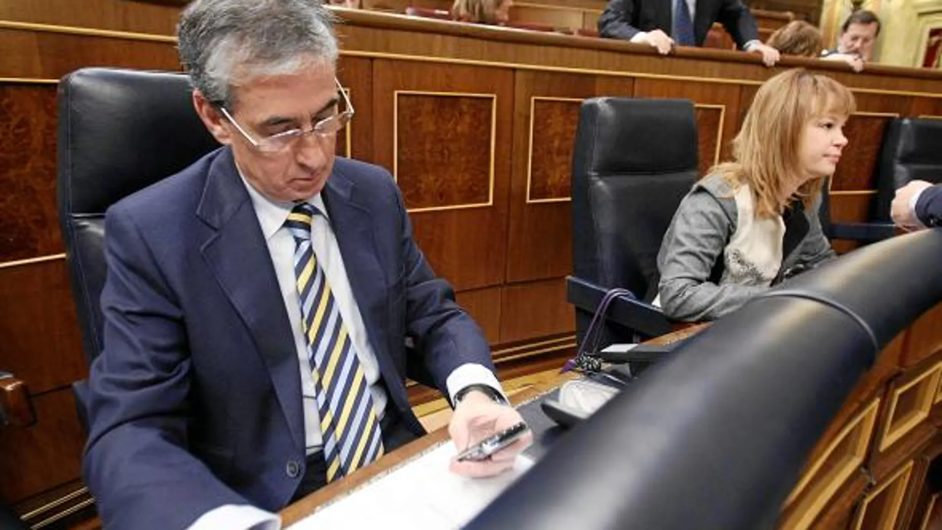 El ministro de Presidencia, Ramón Jáuregui, en una imagen de archivo, en el Congreso de los Diputados