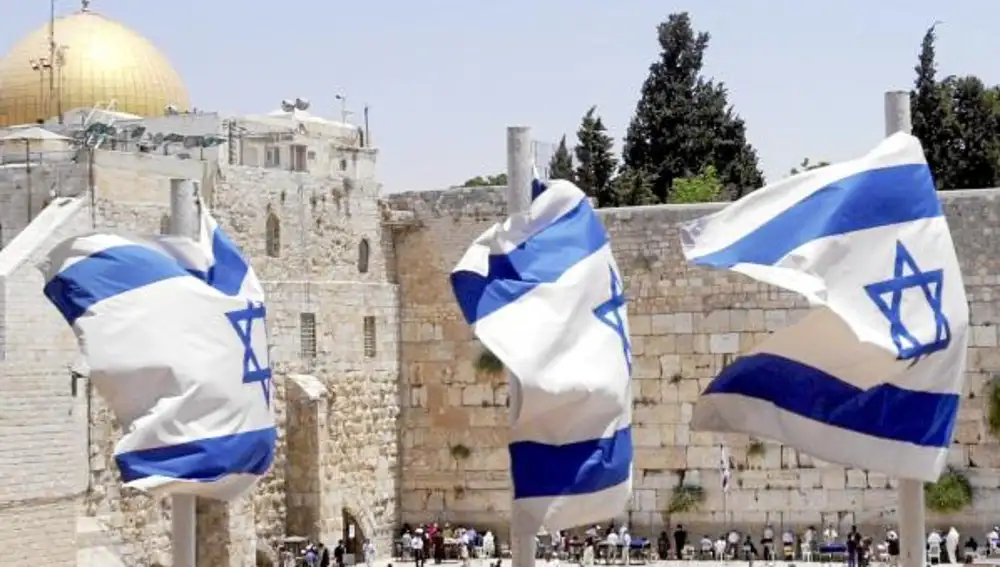 El Muro del Templo recibe diariamente la visita de miles de personas y es uno de los grandes símbolos de la ciudad de Jerusalén
