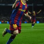 Paso de gigante del Barça con un triplete de Messi (5-0)