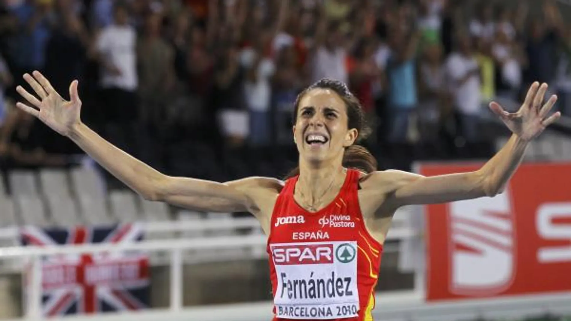 La atleta española Nuria Fernández tras la semifinal de 1500 m en el Campeonato de Europa de Atletismo Barcelona 2010